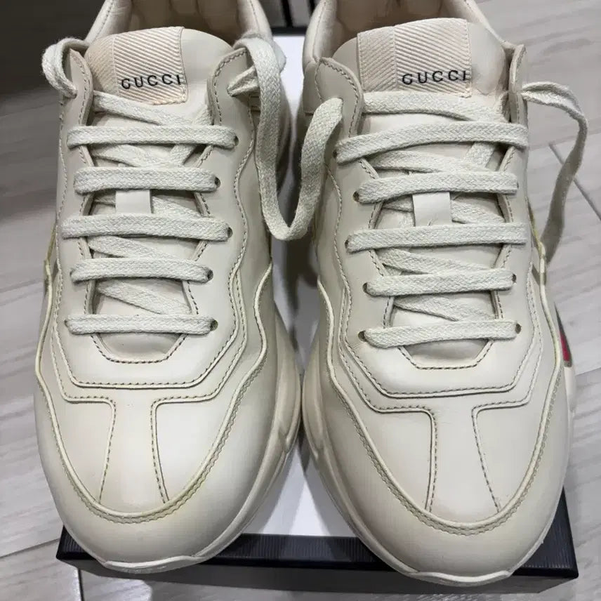 [BUNJANG] Gucci Stripe Logo Rhyton Sneakers / 구찌 띠로고 라이톤