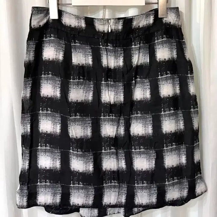 [BUNJANG] Club Monaco Cotton Check Skirt Size 2 (US) / 클럽 모나코 아사면 체크 스커트 55-66