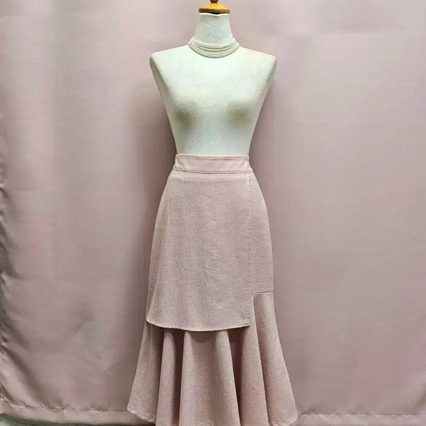 [BUNJANG] Light Pink Asymmetrical Frill Long Skirt / 연핑크 언발 프릴 롱스커트