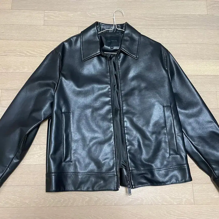 [BUNJANG] SPAO Black Leather Jacket Size 95 / 떨이)새상품)스파오 레더자켓 블랙 95