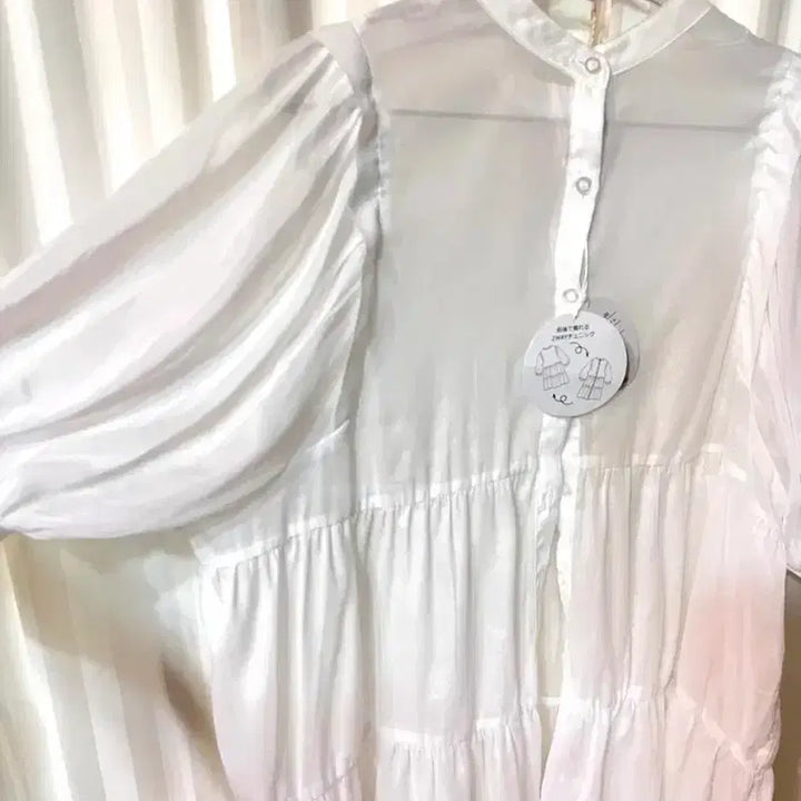 [BUNJANG] White 2-Way Tunic Blouse (Size M, 55-66) / (새상품) 화이트 2WAY 튜닉 블라우스 55-66