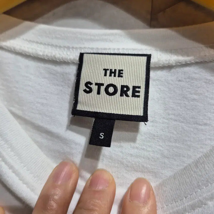 [BUNJANG] The Store White Cropped T-Shirt / 더스토어 화이트 크롭티