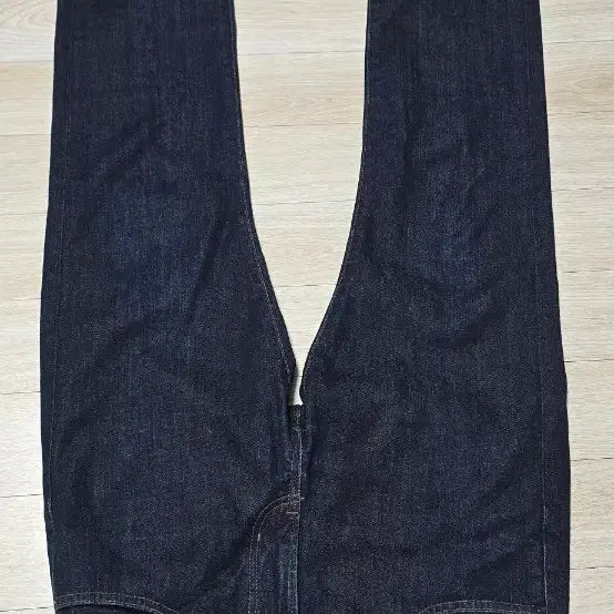 [BUNJANG] Uniqlo Dark Blue Slim Fit Denim Jeans / 유니클로 진청 슬림핏 데님 청바지