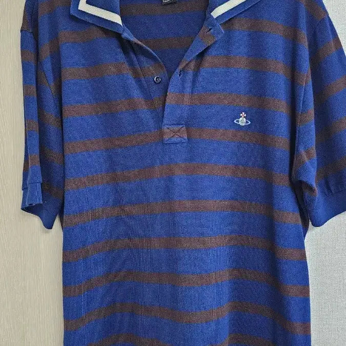 [BUNJANG] Vivienne Westwood Stripe Collar Short Sleeve T-Shirt / 비비안웨스트우드 스트라이프 카라 반팔 티셔츠
