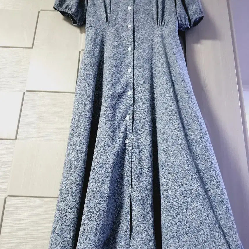[BUNJANG] Floral Puff Sleeve Long Dress / 잔꽃무늬 퍼프 반팔 롱 원피스