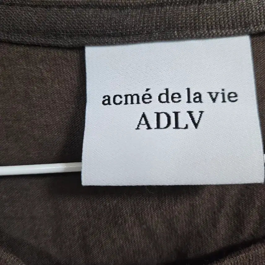 [BUNJANG] ACMEDE LABI Logo Short Sleeve T-Shirt / 아크메드라비 로고 반팔티100~