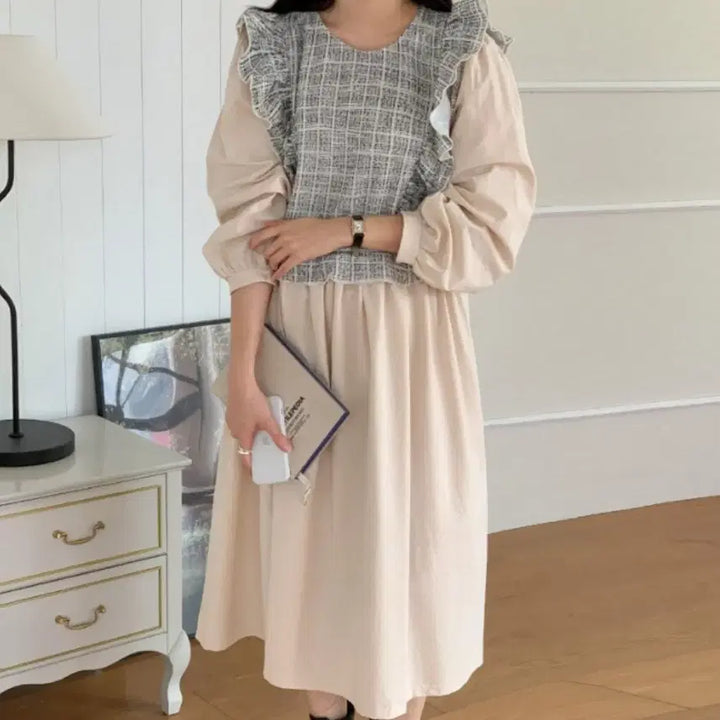 [BUNJANG] Beige Tweed Frill Long Sleeve Dress / 베이지 트위드 프릴 긴팔롱원피스