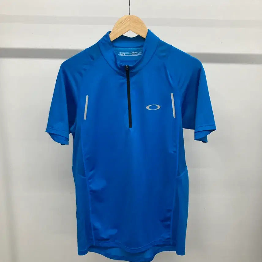 [BUNJANG] Oakley Quarter Zip Performance Short Sleeve T-Shirt (Size 100) / 오클리 쿼터 집업 기능성 반팔 티셔츠 100