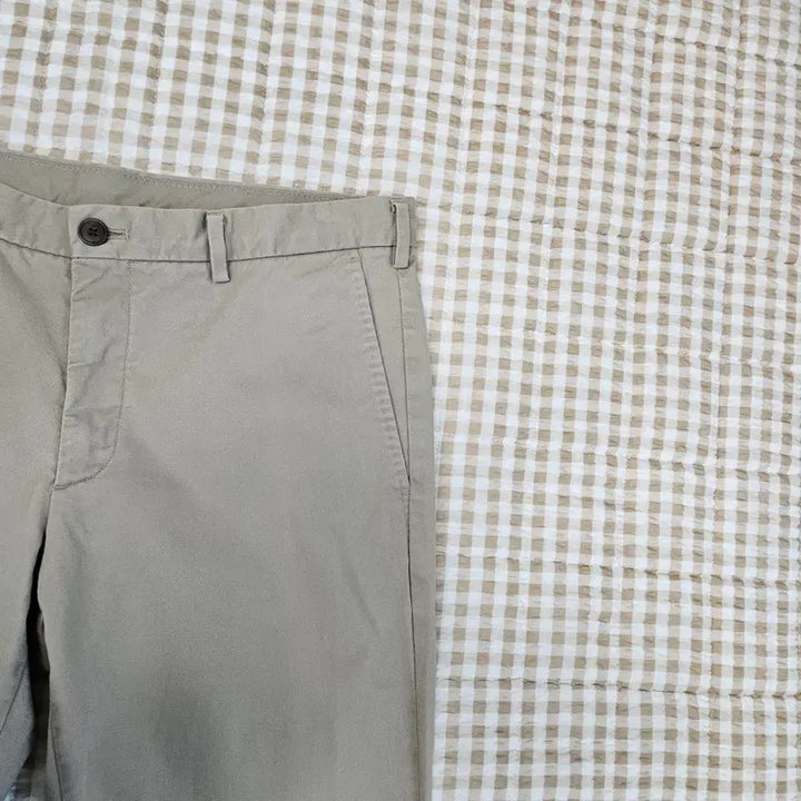 [BUNJANG] Uniqlo Beige Cotton Span Pants (Size 33) / 유니클로 스판 면바지 남자33