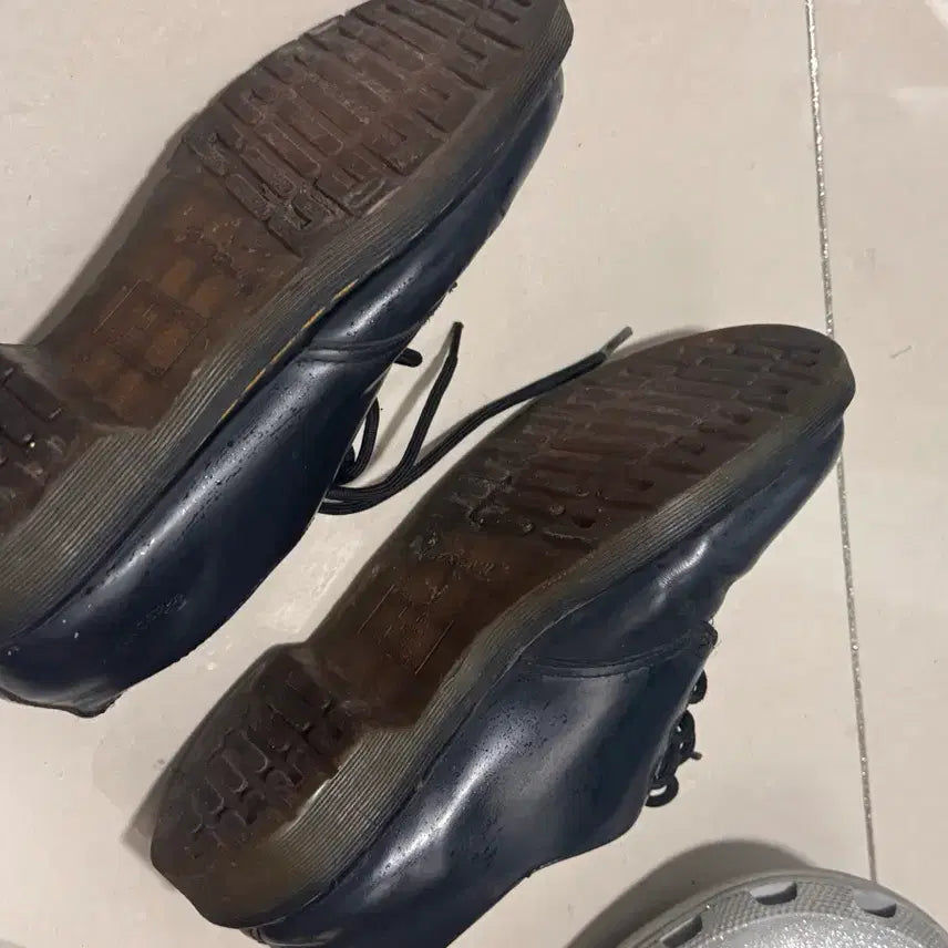 [BUNJANG] Dr. Martens 260 UK7 Navy Leather Shoes / 닥터마틴 260 uk7 네이비