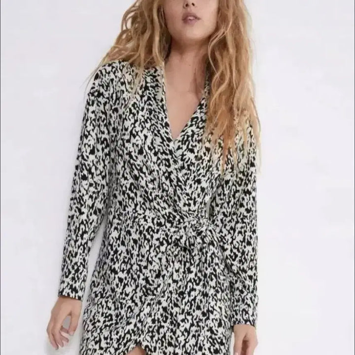 [BUNJANG] Zara Animal Print Overalls Jumpsuit / s) 자라 애니멀 프린트 멜빵바지 점프수트 원피스팬츠