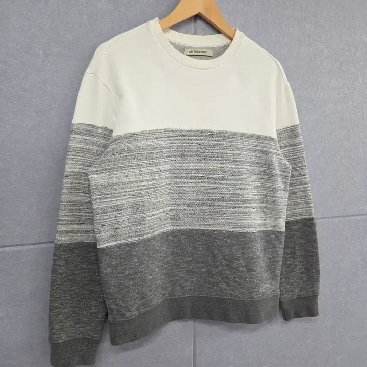 [BUNJANG] EPIGRAM Color Block Sweatshirt / SERIES;EPIGRAM 시리즈 에피그램 3단 배색 맨투맨