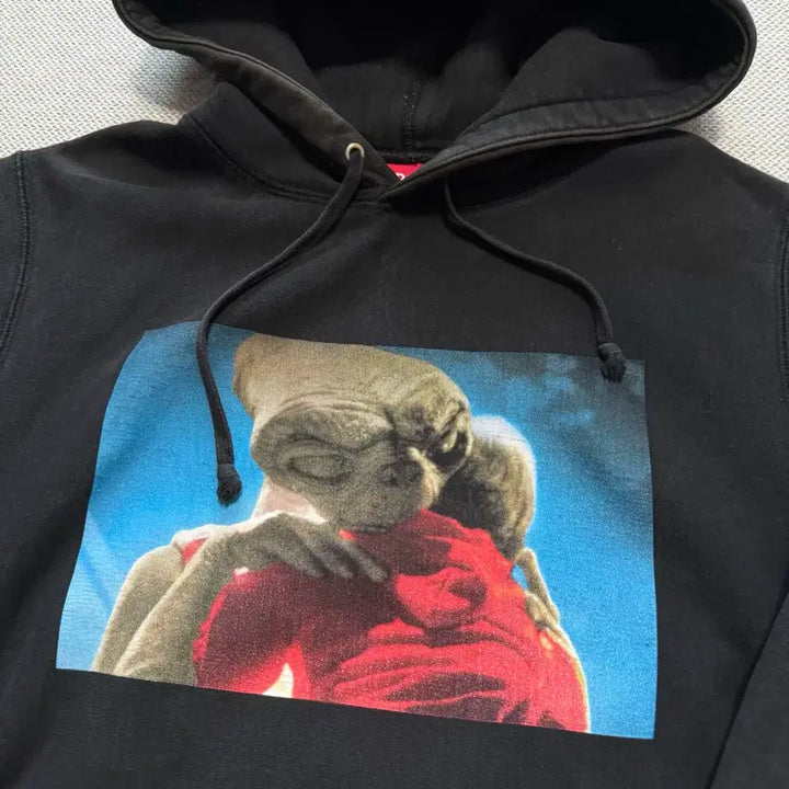 [BUNJANG] Supreme E.T. Hoodie Black / SUPREME 슈프림 E.T. 후드 블랙