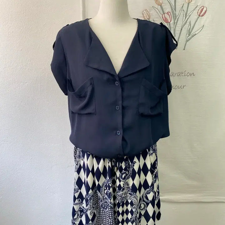 [BUNJANG] Sleeveless Mini Dress with Blouse and Patterned Skirt / 블라우스 + 패턴 미니스커트 민소매 원피스