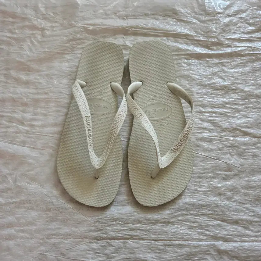 [BUNJANG] Havaianas Flip Flops Sandals White / [290] 하바이아나스 쪼리 플립플랍 샌들 슬리퍼 화이트 295 300