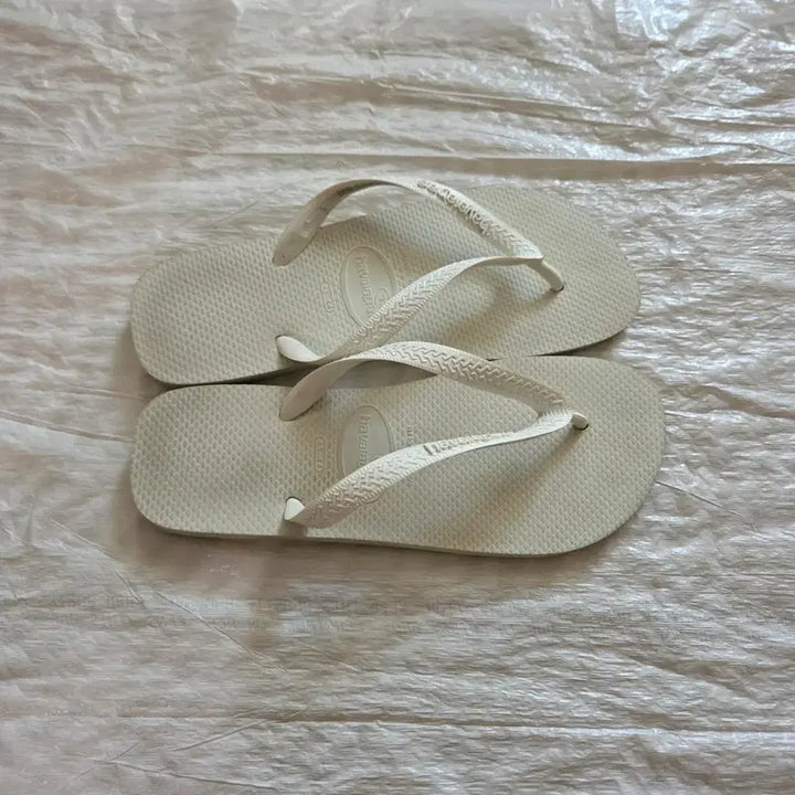 [BUNJANG] Havaianas Flip Flops Sandals White / [290] 하바이아나스 쪼리 플립플랍 샌들 슬리퍼 화이트 295 300
