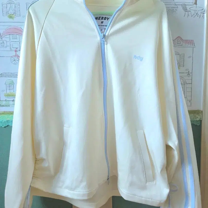 [BUNJANG] NERDY Ribbon Track Top Jersey Cream M / 널디 리본 트랙탑 져지 크림 색상 M
