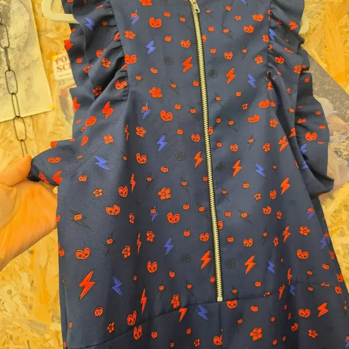 [SOLD OUT] 빈티지 럭키슈에뜨 플라워 패턴 미니원피스