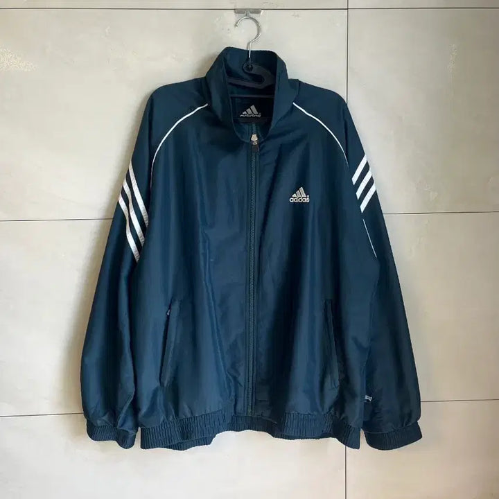 [BUNJANG] Adidas 00s Old Skool Windbreaker Jacket / [105] 00s 아디다스 올드스쿨 대장 바람막이
