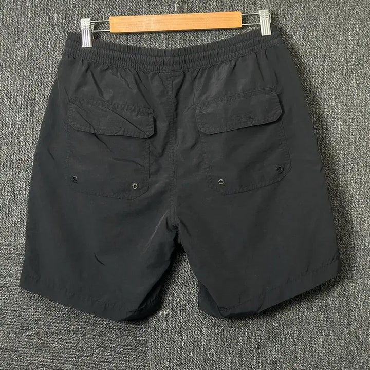 [BUNJANG] National Geographic Black Shorts / 내셔널지오그래픽 블랙 반바지 76