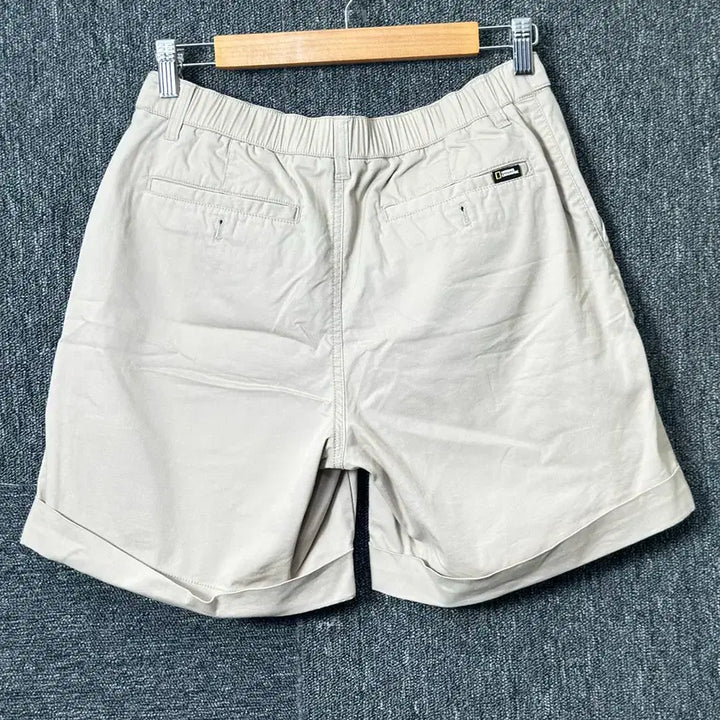 [BUNJANG] National Geographic Beige Cotton Shorts Size 73 / 내셔널지오그래픽 베이지 면 반바지 73