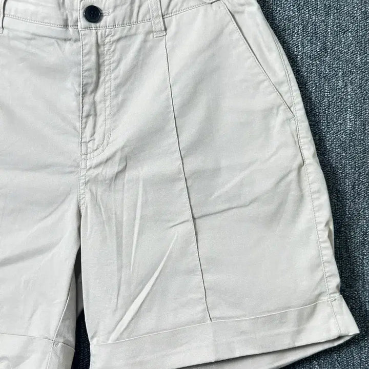 [BUNJANG] National Geographic Beige Cotton Shorts Size 73 / 내셔널지오그래픽 베이지 면 반바지 73