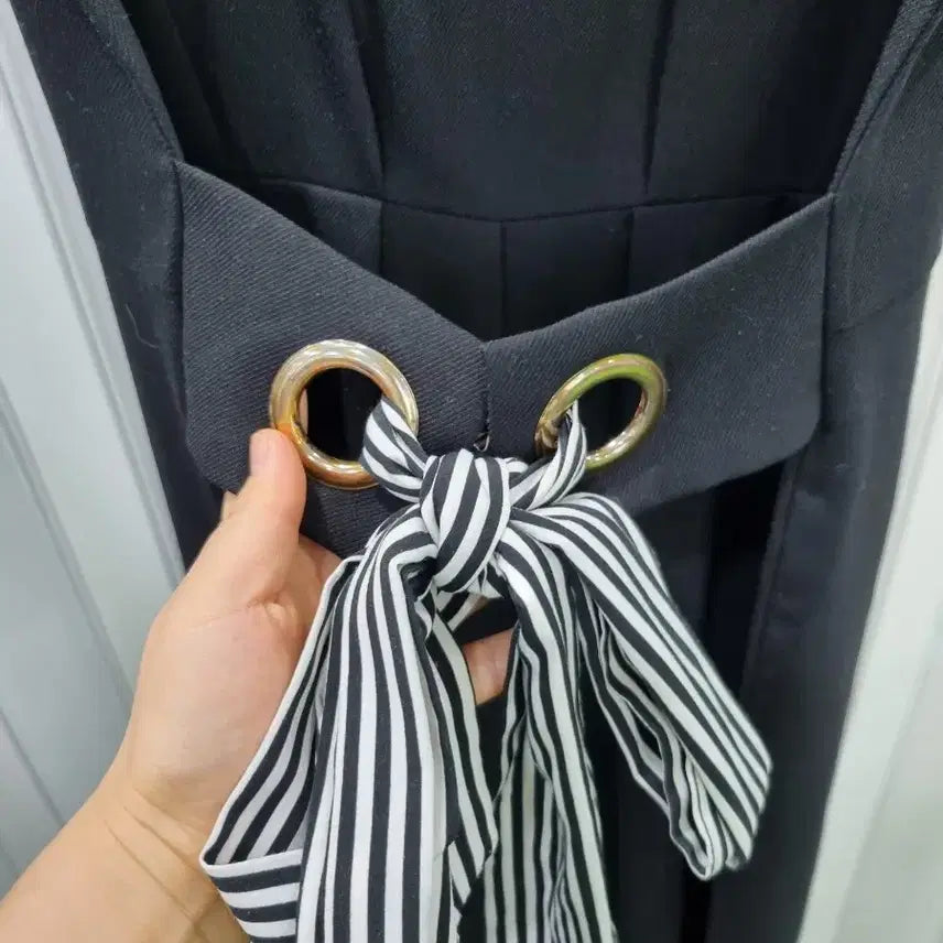 [BUNJANG] Black Short Sleeve Jumpsuit with Ribbon Belt / 블랙 반팔 점프수트 리본 벨트