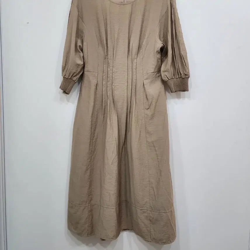 [BUNJANG] ON&amp;ON 7-Sleeve Puff Long Dress M Khaki / ON&amp;ON 7부 퍼프롱 원피스M