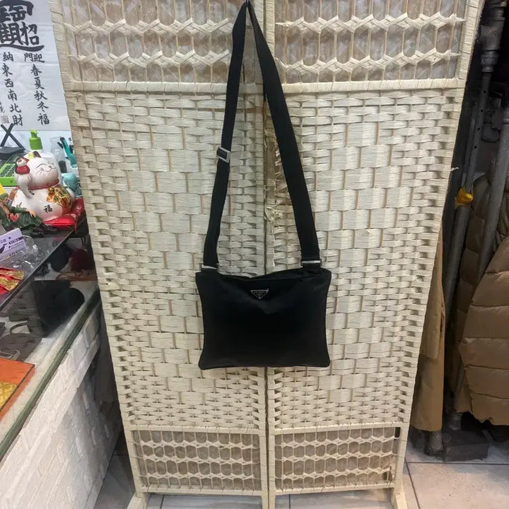 [BUNJANG] Prada Nylon Crossbody Bag / 정품 프라다 나일론 크로스백 팝니다