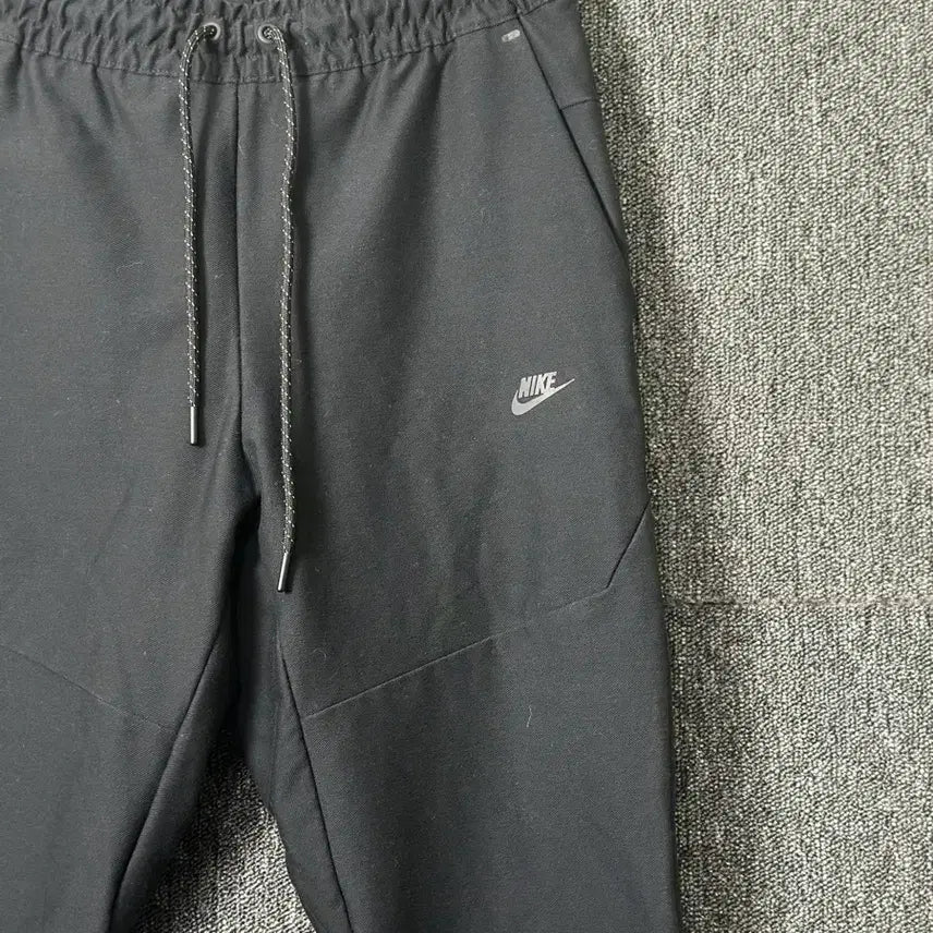 [BUNJANG] Nike Tech Fleece Dri-FIT Jogger Pants - Size S / 나이키 테크팩 드라이핏 조거 팬츠 S