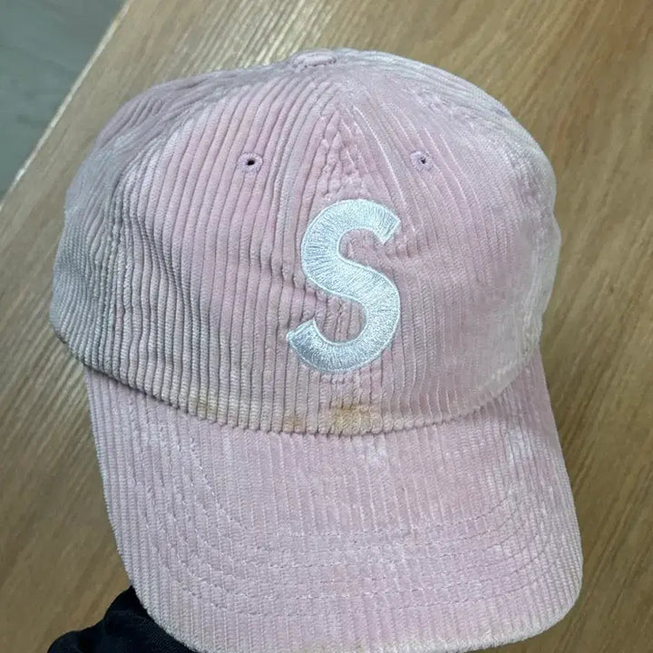 [BUNJANG] Supreme Corduroy S Logo Ball Cap Pink / 슈프림 코듀로이 핑크 S 로고 볼캡
