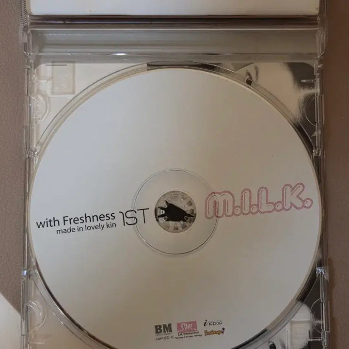 [BUNJANG] Seo Hyun Jin M.I.L.K. 1st Album CD / 서현진 M.I.L.K. 밀크 1집 cd 앨범