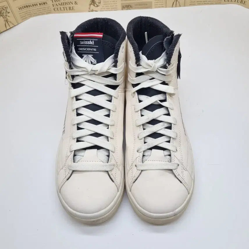 [BUNJANG] Descente Swiss Ski Team Hightop 240 / 데상트 스위스 스키팀 하이탑240