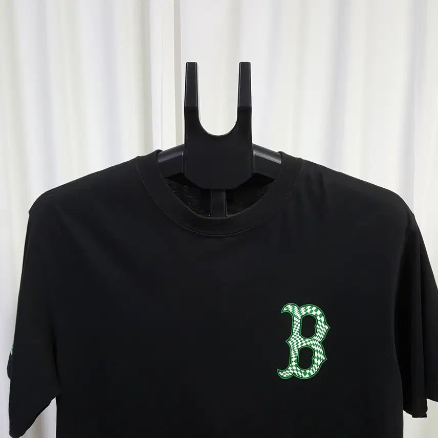 [SOLD OUT] 23년 MLB 남성 반팔 티셔츠 블랙 100추천 오일장 0331