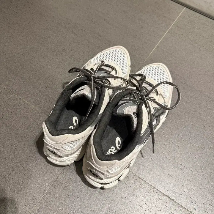 [BUNJANG] ASICS GEL-NYC Beige/Pure Silver 285mm / 아식스 젤 NYC 285mm 베이지 / 퓨어실버