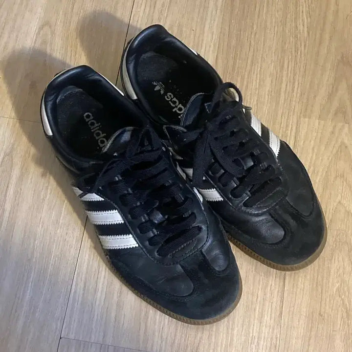 [BUNJANG] Adidas Samba OG Black Shoes (240mm) / 아디다스 삼바 OG 블랙 240