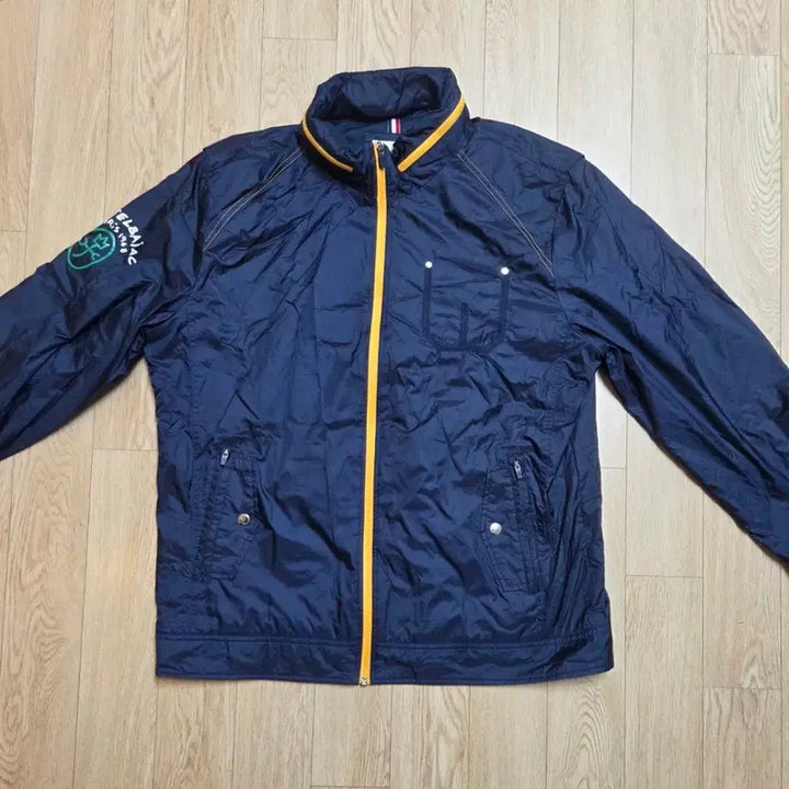[BUNJANG] Castelbajac Spring/Summer Hooded Zip-Up Size 110 / 미사용 카스텔바작 봄여름 후드 집업 110사이즈 (줄자사진 참고하시길요