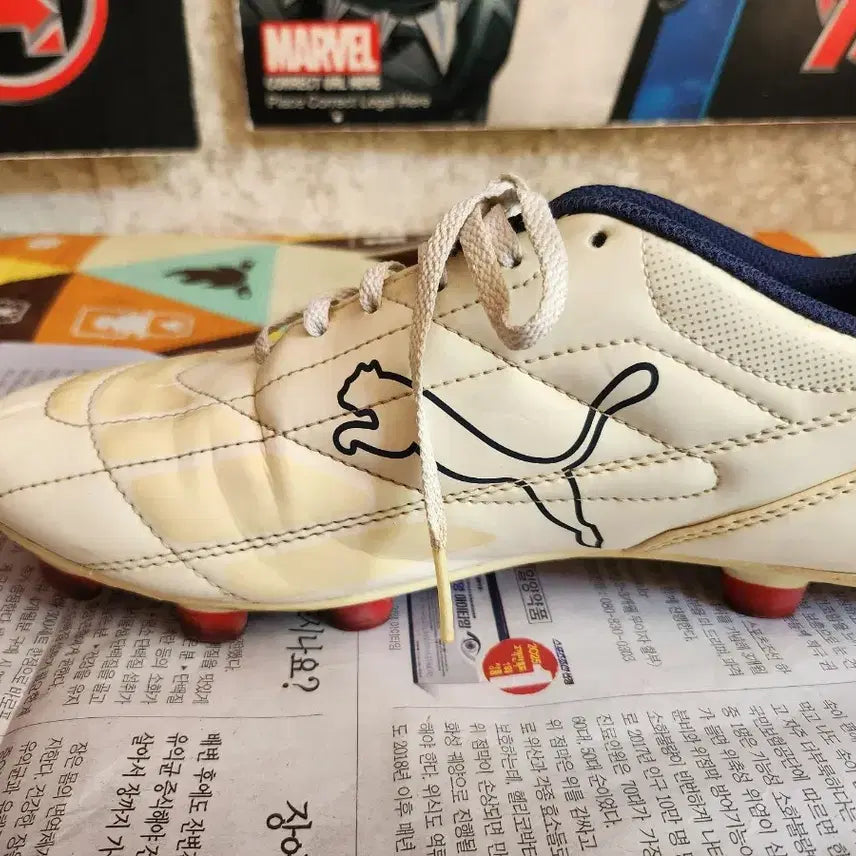 [BUNJANG] Puma Soccer Cleats Size 270 / 푸마 축구화 270사이즈