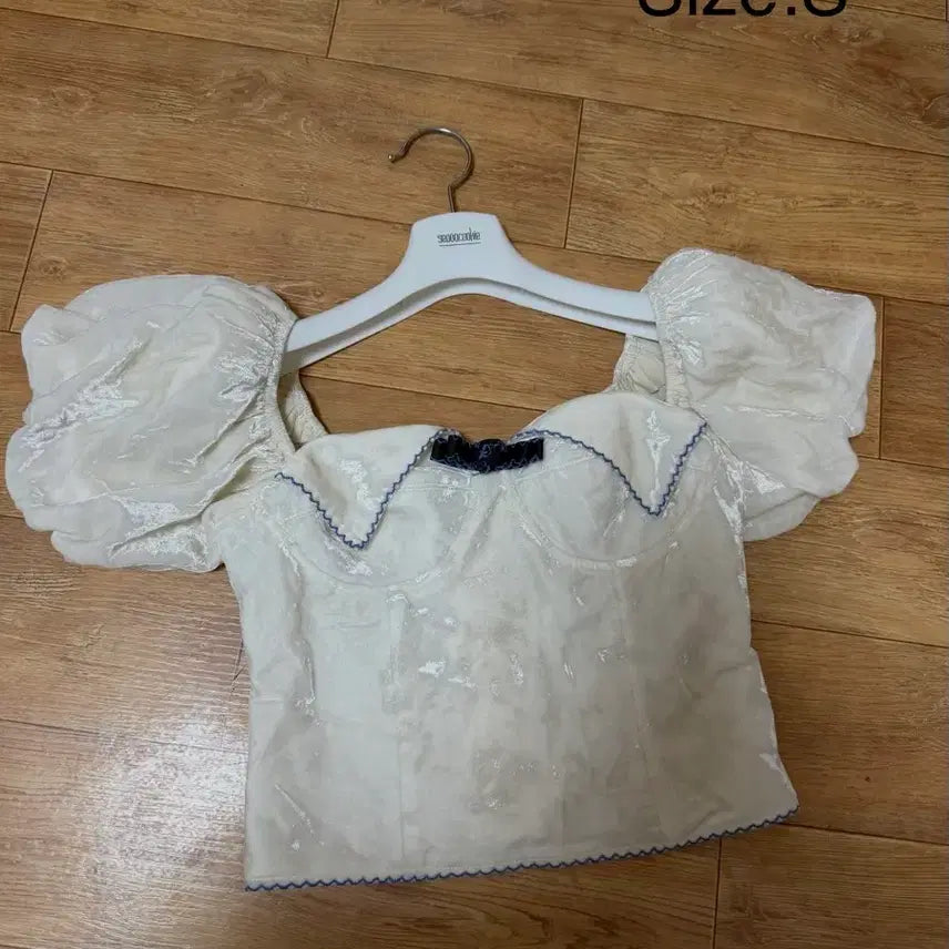 [BUNJANG] Velvet Puff Sleeve Blouse - Size S / 서쿠키탑