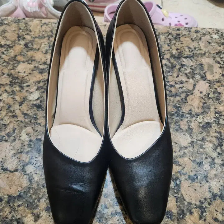 [BUNJANG] SODA Black Leather Heels 6.5cm Heel Height Size 235 / 소다 구두 235 굽6.5cm