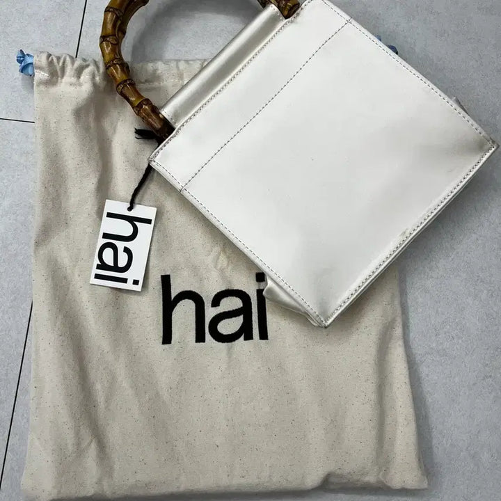 [BUNJANG] Home of High Ivory Bamboo Handle Tote Bag / 홈오브하이 아이보리 백