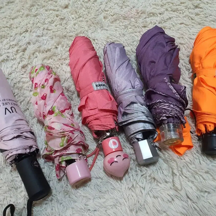 [BUNJANG] Folding Umbrellas Set (6 pcs) / 다양한 색상과 디자인의 접이식 우산 6개 일괄가격 몽땅다다드리는가격입니다