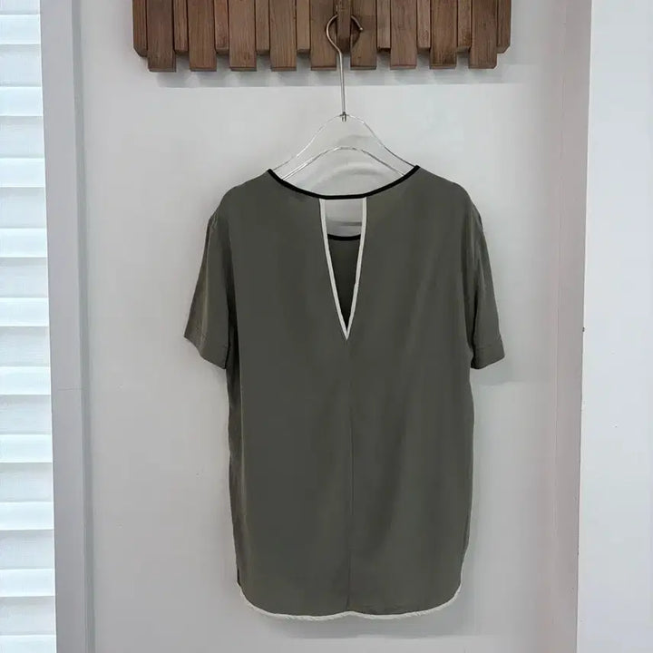 [BUNJANG] Sandro 100% Silk Short Sleeve Blouse / 산드로 실크100 반팔 블라우스