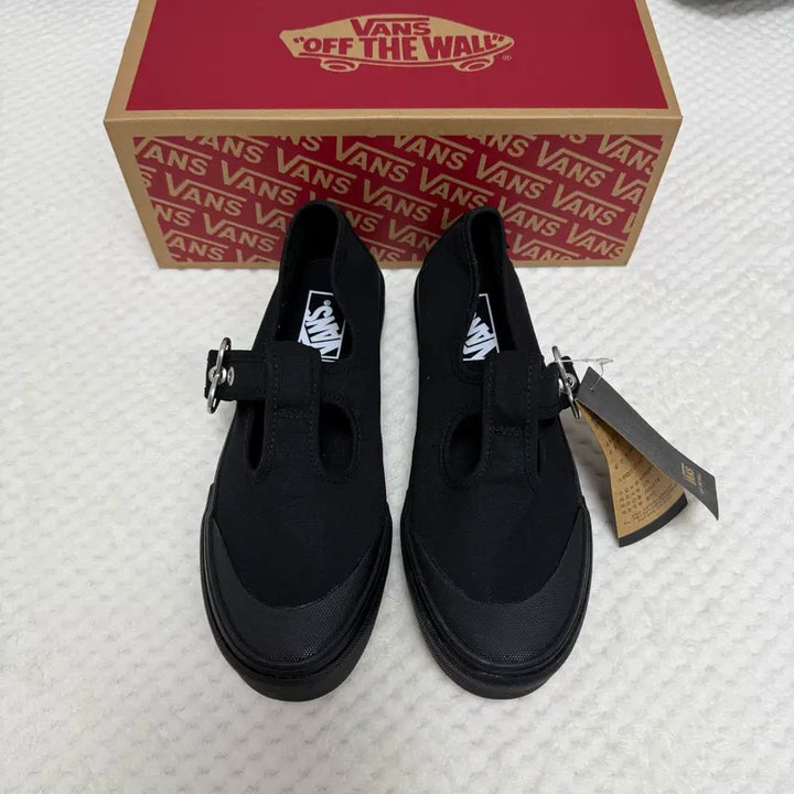 [BUNJANG] Vans Mary Jane Black New Arrival / [245] 반스 메리제인 블랙 새상품
