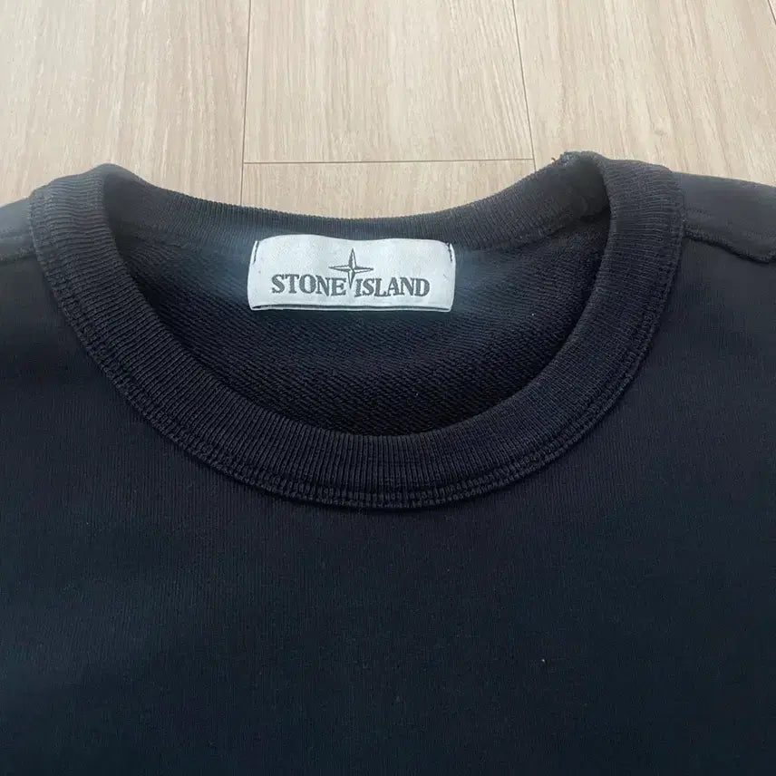 [BUNJANG] Stone Island Black Sweatshirt L / 스톤아일랜드 블랙 맨투맨 L
