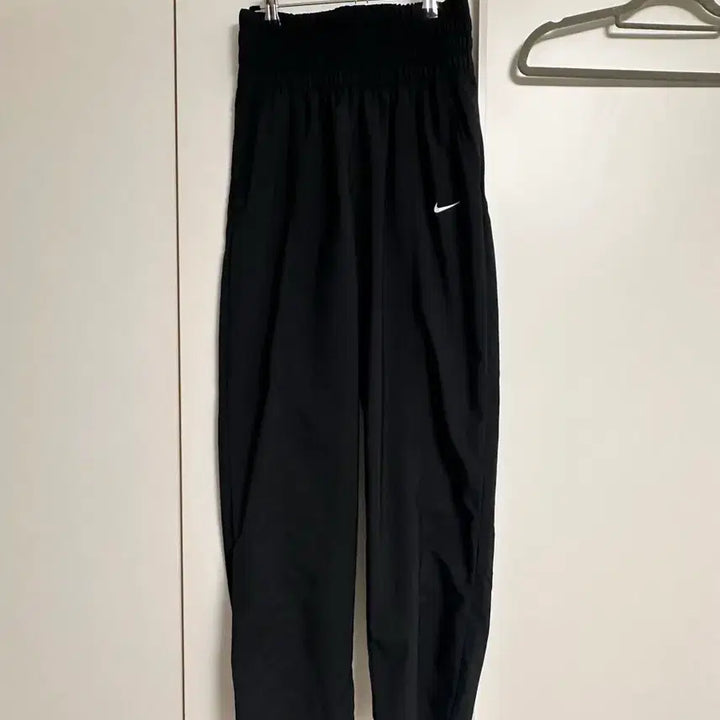 [BUNJANG] Nike Dri-FIT Training Pants Black M / 나이키 드라이핏 트레이닝 바지 블랙 M