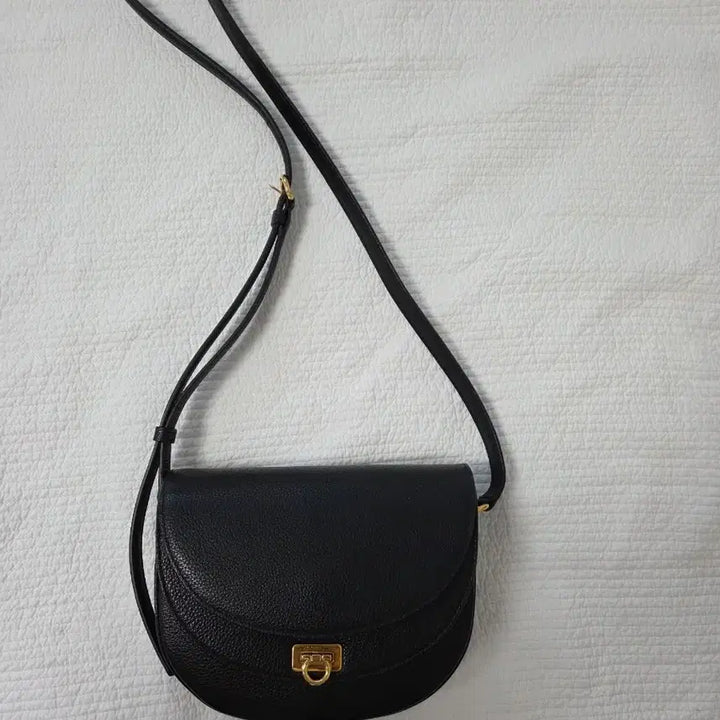 [BUNJANG] Salvatore Ferragamo Crossbody Bag / 페레가모(거의새것)크로스숄더가방
