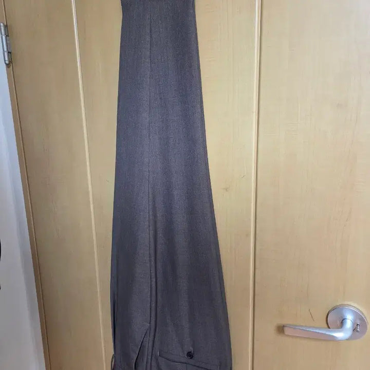 [BUNJANG] Noir Wool Single-Pleat Slacks - Brown / 노이어 원턱 슬랙스 50