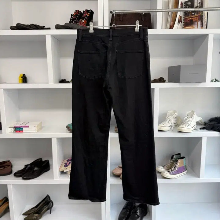[BUNJANG] Uniqlo Black Flare Jeans (Size 28) / uniqlo 블랙 플레어 진