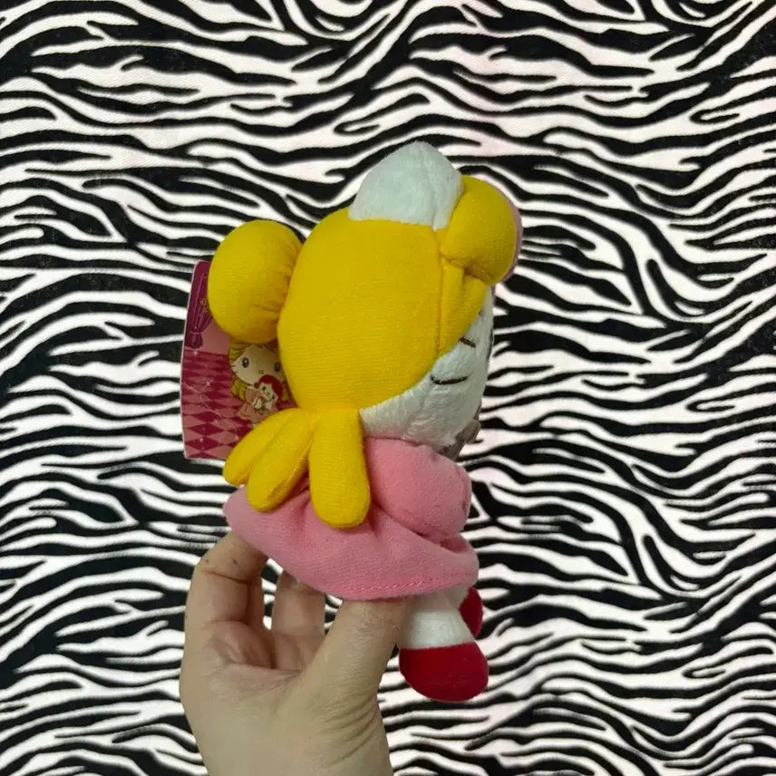 [BUNJANG] Sanrio Classic Kitty Nutcracker Kitty Doll / 산리오 고전키티인형 호두까기인형 키티